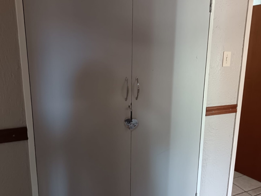 4 Bedroom Property for Sale in Carters Glen Northern Cape